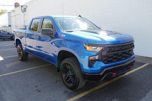 2023 Chevrolet Silverado 1500 Custom Trail Boss