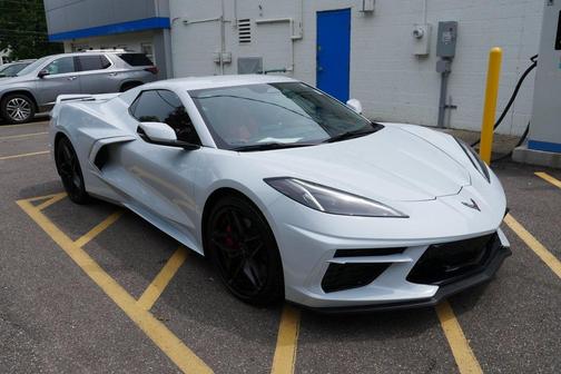 2024 Chevrolet Corvette Stingray w/2LT