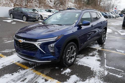 2024 Chevrolet Trax LT