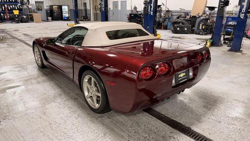 2003 Chevrolet Corvette Base