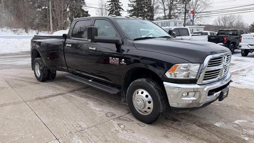2018 RAM 3500 Big Horn Crew Cab 4x4 8' Box