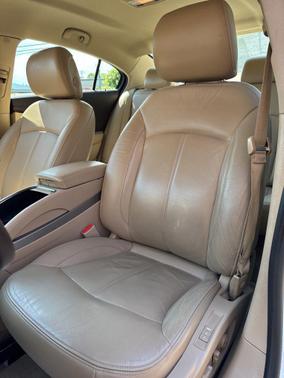 Summit White 2011 Buick LaCrosse CXL