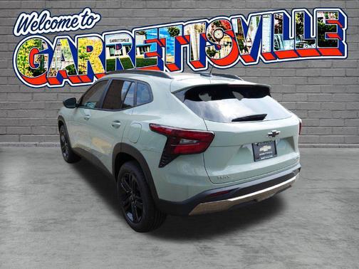 Cacti Green 2026 Chevrolet Trax FWD ACTIV