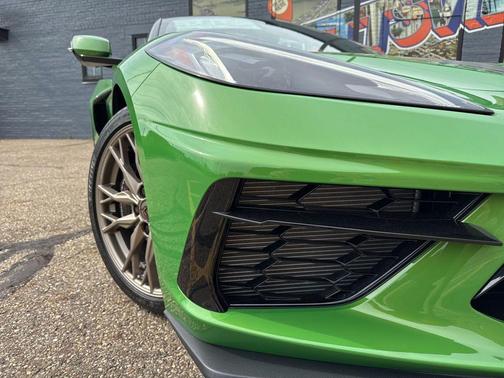 Roswell Green Metallic 2026 Chevrolet Corvette Stingray w/2LT
