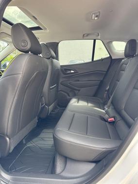 Summit White 2026 Chevrolet Trax FWD ACTIV