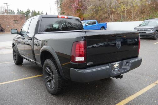 2022 RAM 1500 Classic Warlock Quad Cab 4x4 6'4' Box