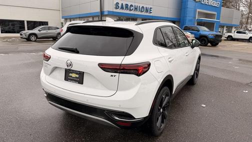 2022 Buick Envision FWD Essence