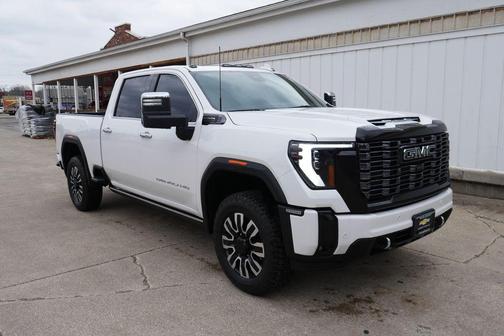 White Frost Tricoat 2025 GMC Sierra 2500 Denali Ultimate
