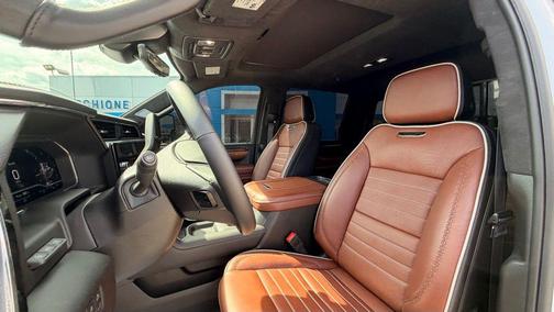 White Frost Tricoat 2025 GMC Sierra 2500 Denali Ultimate