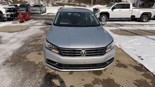 2016 Volkswagen Passat 1.8T S