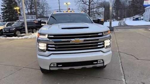 2022 Chevrolet Silverado 2500 High Country