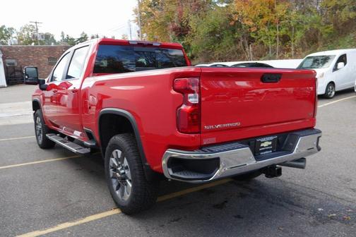 2026 Chevrolet Silverado 3500 LT
