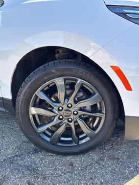 Summit White 2023 Chevrolet Equinox FWD RS