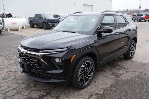 Mosaic Black Metallic 2026 Chevrolet Trailblazer RS