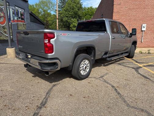 Sterling Gray Metallic 2025 Chevrolet Silverado 2500 LT