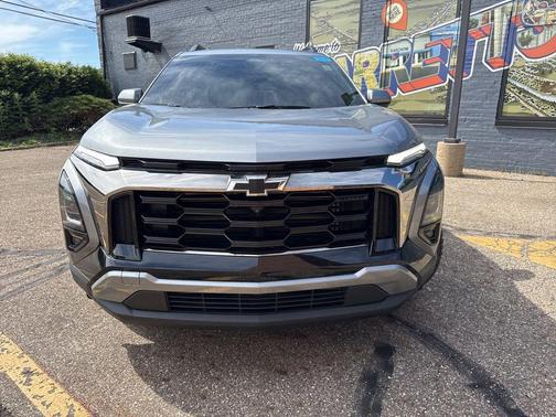 Sterling Gray Metallic 2025 Chevrolet Equinox AWD ACTIV