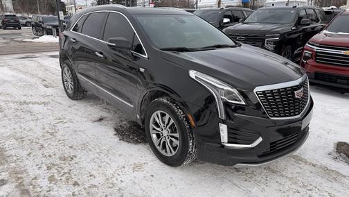 2022 Cadillac XT5 Premium Luxury
