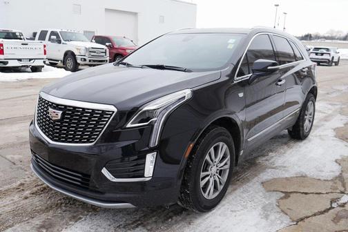 2022 Cadillac XT5 Premium Luxury