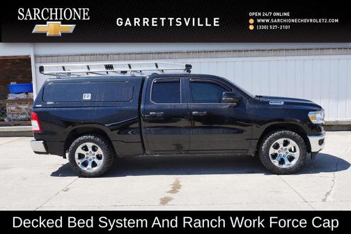 Diamond Black Crystal Pearlcoat 2023 RAM 1500 Big Horn/Lone Star