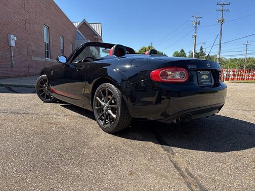 Brilliant Black Clearcoat 2014 Mazda MX-5 Miata Club