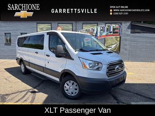 Oxford White 2016 Ford Transit-350 XLT