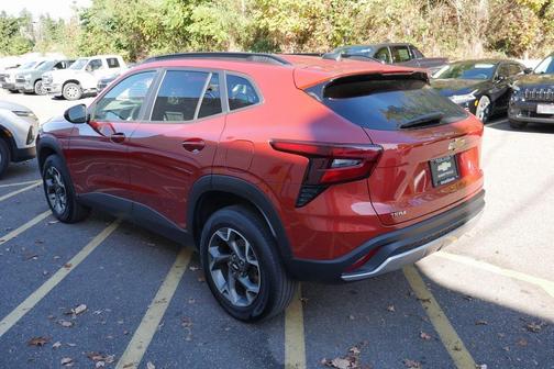 2024 Chevrolet Trax LT