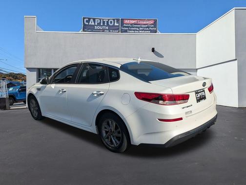 2020 Kia Optima LX
