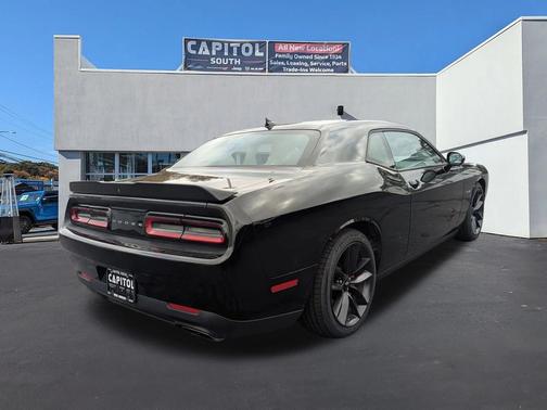 2022 Dodge Challenger R/T