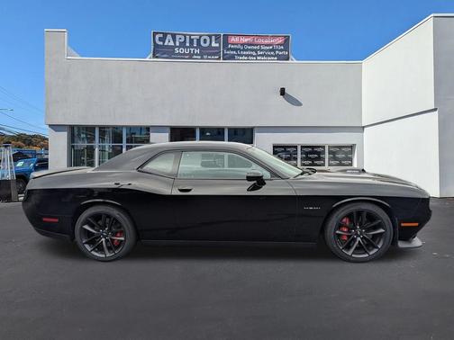 2022 Dodge Challenger R/T