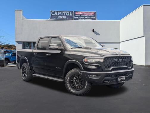 Diamond Black Crystal Pearlcoat 2026 RAM 1500 Rebel