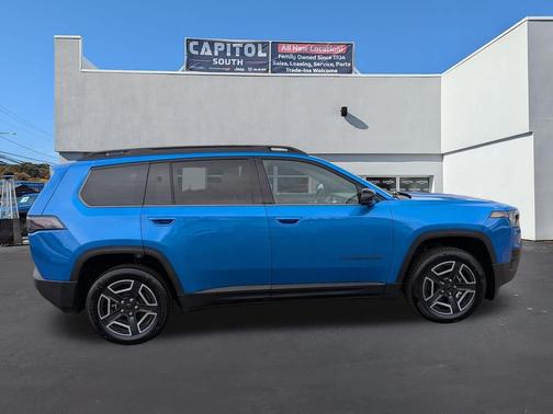 Hydro Blue Pearlcoat 2026 Jeep Cherokee Limited