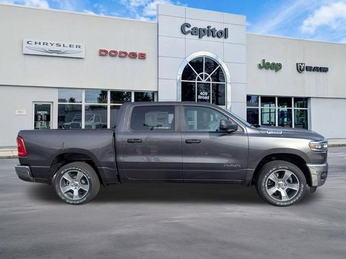 Granite Crystal Metallic Clearcoat 2026 RAM 1500 Tradesman