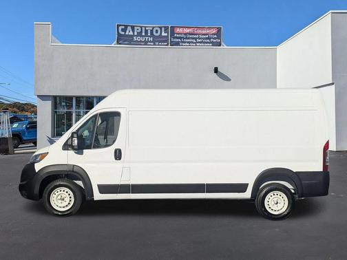 2024 RAM ProMaster 2500 Tradesman