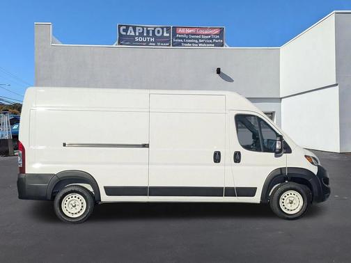 2024 RAM ProMaster 2500 Tradesman