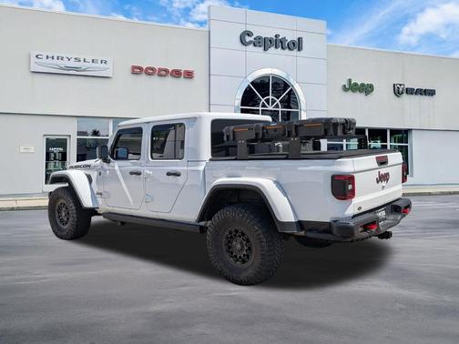 Bright White Clearcoat 2022 Jeep Gladiator Rubicon