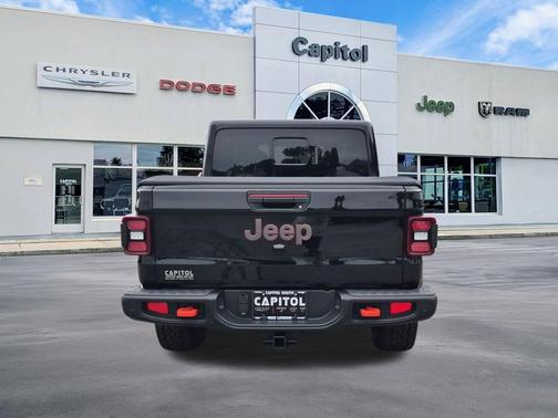 Black Clearcoat 2027 Jeep Gladiator Mojave X