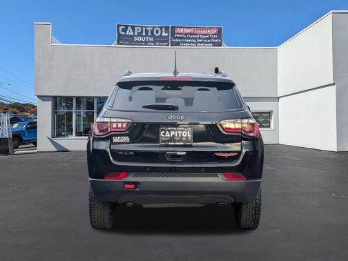 2026 Jeep Compass Trailhawk