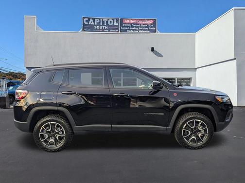 2026 Jeep Compass Trailhawk