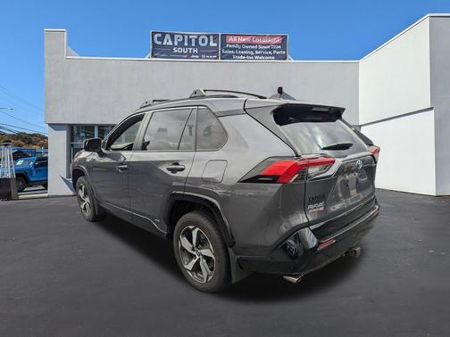 2021 Toyota RAV4 Prime SE