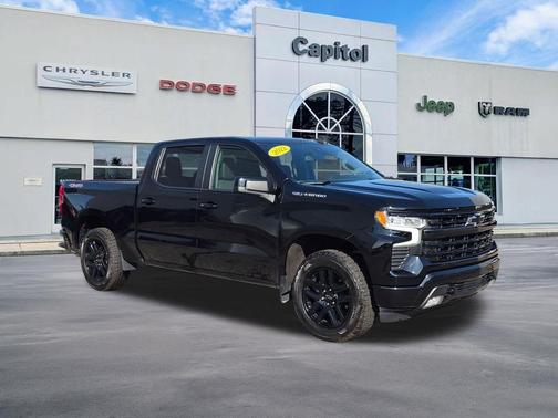 Black 2022 Chevrolet Silverado 1500 RST