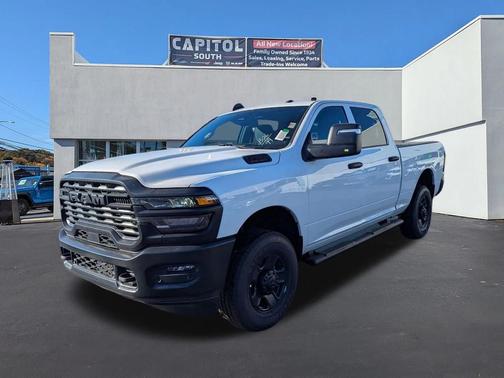 2026 RAM 3500 Tradesman Crew Cab 4x4 6'4' Box