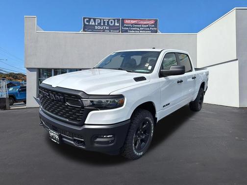 2025 RAM 1500 Warlock Crew Cab 4x4 5'7' Box