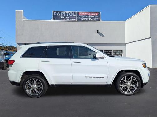 2018 Jeep Grand Cherokee Sterling Edition