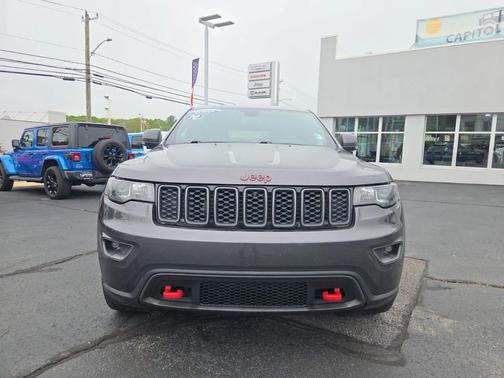 2020 Jeep Grand Cherokee Trailhawk