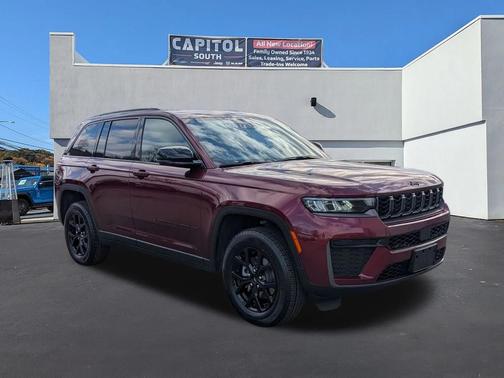 2026 Jeep Grand Cherokee Altitude