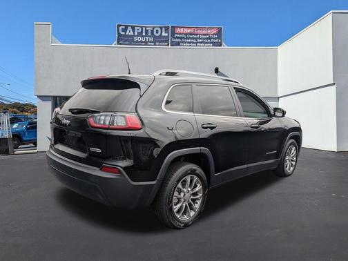 2021 Jeep Cherokee Latitude Plus