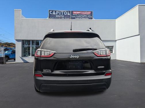 2021 Jeep Cherokee Latitude Plus