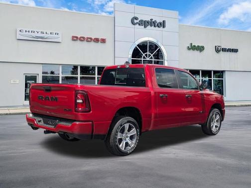 Molten Red Pearlcoat 2026 RAM 1500 Express
