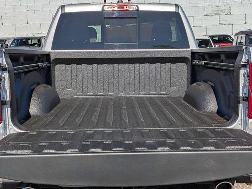 Silver Zynith 2026 RAM 1500 Big Horn/Lone Star