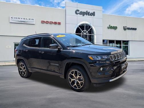 Diamond Black Crystal Pearlcoat 2025 Jeep Compass Limited